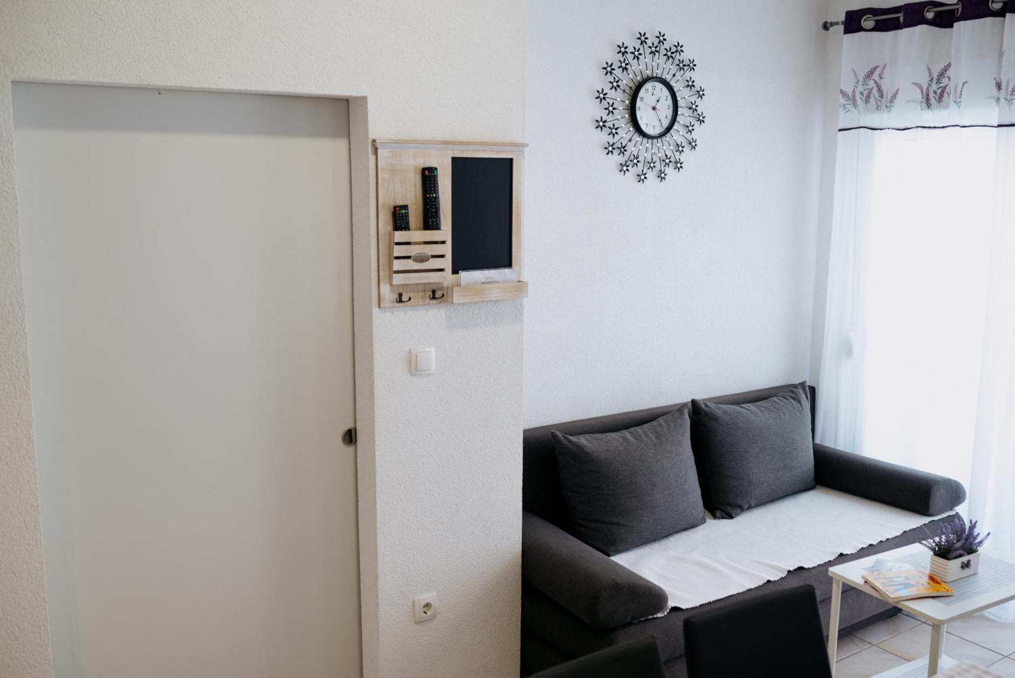 Apartments Coric Trogir Exterior photo