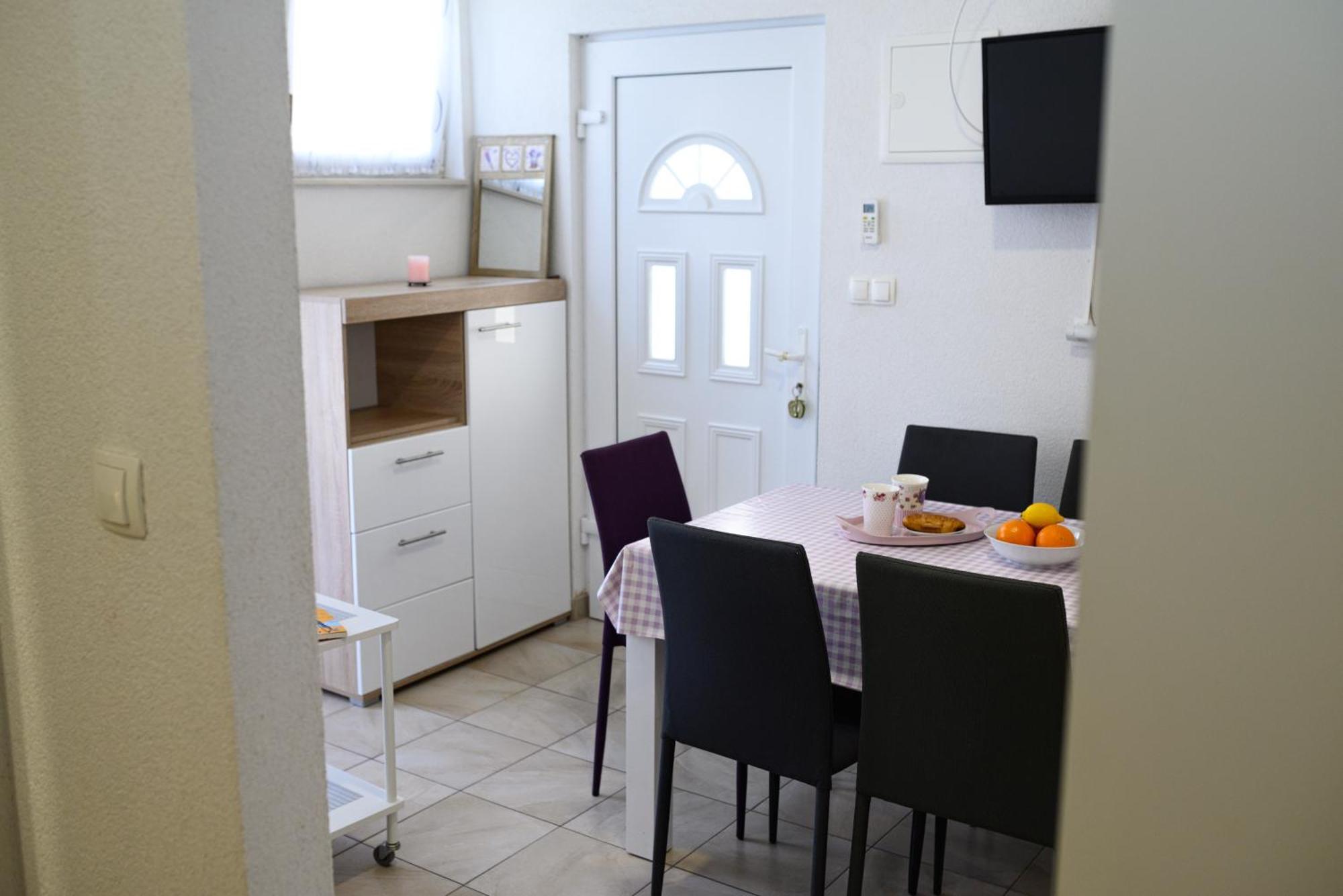 Apartments Coric Trogir Exterior photo